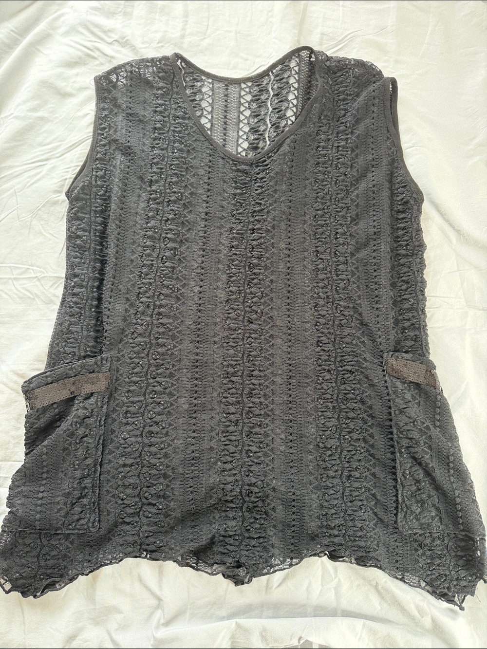 Lace Sleeveless Tunic Top - Black